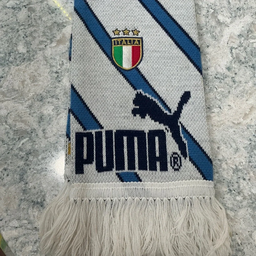 Puma Scarf Italia FIGC Soccer OS White Blue Striped Knit Fringe Made in Italy